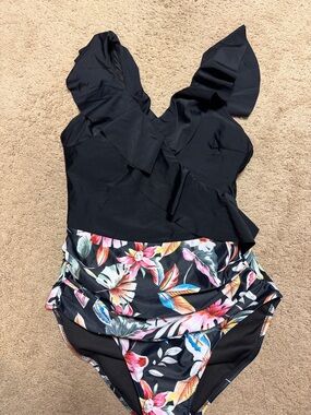 NWT Black Floral Ruffle One-Piece Swimsuit